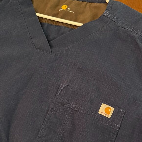 Medium Carhartt Scrubs - Picture 2 of 3